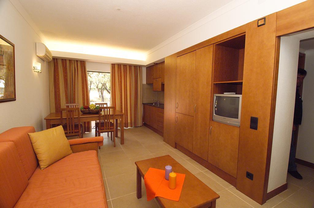 Apartamentos Alvaflor Quarteira Ngoại thất bức ảnh
